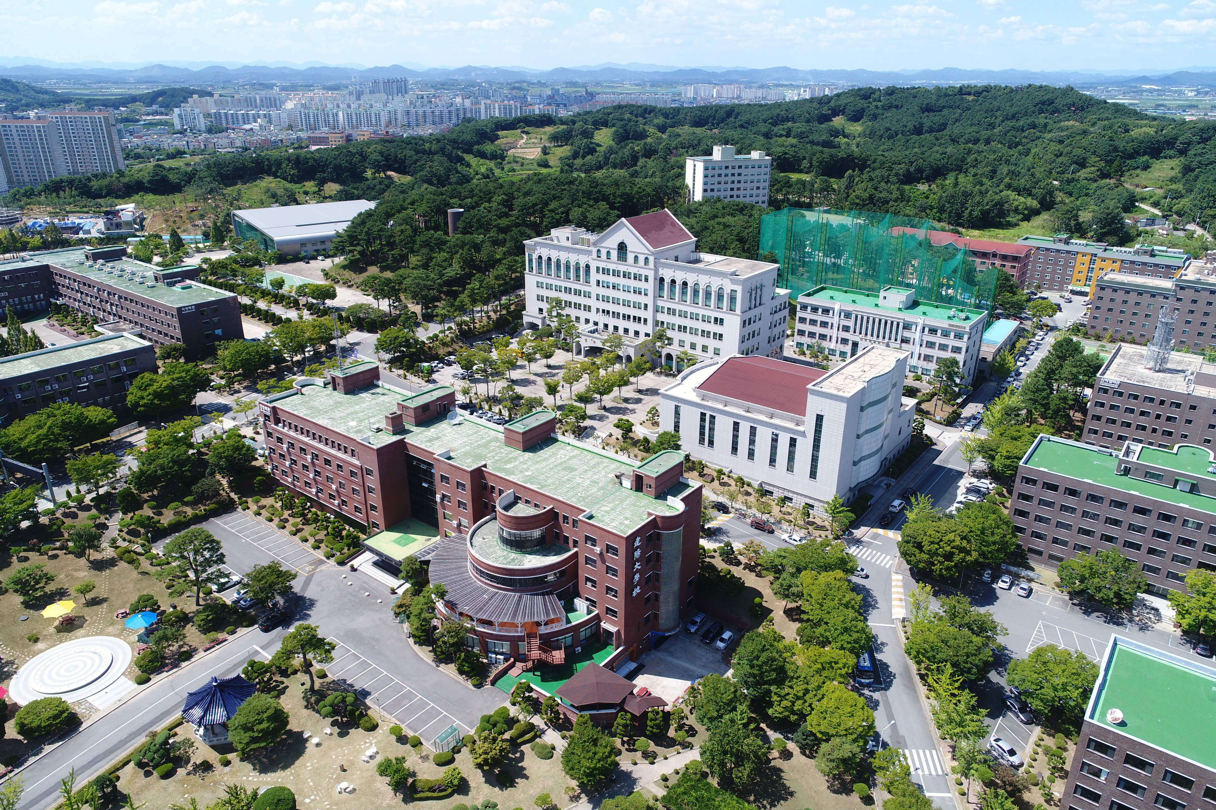 “학생성과로 말하는 건양대”  학과 설립 5년만에 취업자 22명 전원 조기취업 달성